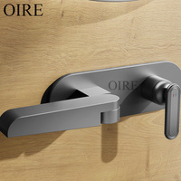 Robinet de lavabo mural OIRE moderne en laiton brossé gris anthracite avec valve en céramique, double trou, gain de place, eau chaude et froide