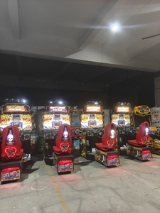 Máquina de Videojuegos Arcade de Carreras Usada, Original y Auténtica, en Oferta a Bajo Precio, con 1 Año de Garantía, en Inglés - Product Image 5