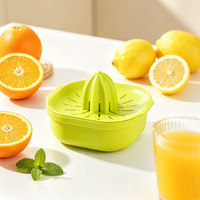 Presse-agrumes manuel en plastique avec bol de récupération pour citrons et oranges – Outil de cuisine pour jus de fruits