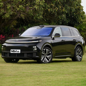 2024 Lixiang L7 SUV di Lusso a 5 Posti, Grande Autonomia 1176/1412KM, Auto Elettrica Ibrida REEV in Pronta Consegna - Product Image 6