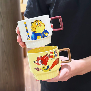 Taza de Cerámica Disney Zootopia, Diseño de Dibujos Animados con Asa, Rosa y Amarillo, para Café, Desayuno, Regalo, Primavera 2025 - Product Image 2