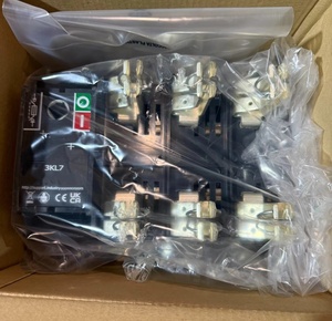 Siem&ens 3KL7132-3AA00 3KL7132-3AA00 Nuevo, Original y Genuino en Stock - Product Image 1