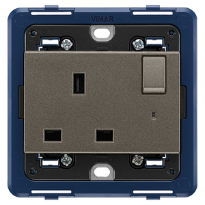 Vimar 2P+T 13A English <b>Socket</b> With Intercom And Metal Indicator <b>Light</b> - Product Image 1