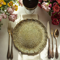 Assiettes de présentation dorées en plastique PP écologiques, personnalisables et pigmentées, en stock au Fujian, pour mariages – Vente chaude