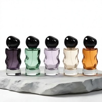 Flacon de parfum en verre givré mat de 100 ml, vide, transparent, irrégulier, de luxe, avec pompe pulvérisatrice pour cosmétiques