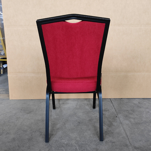 Sedie da Banchetto di Lusso Personalizzate con Logo, Imbottite e Impilabili, in Vendita per Matrimoni, Hotel ed Eventi - Product Image 5