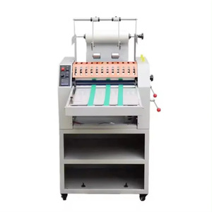 Machine à enduire de film Nantou 8400, laminateur A3 A4, épaisseur 5 mm, 0-6,5 mètres par minute, alimentée par moteur - Product Image 1