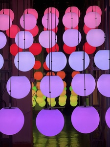 Système d'éclairage disco dmx 512, dispositif d'éclairage en cristal avec boule de levage à led pour show de voiture, projet d'hôtel, offre spéciale - Product Image 4