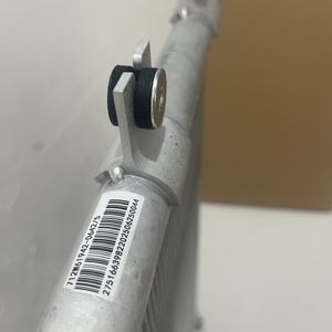 Parti di Ricambio per Camion Sinotruck Howo, Gruppo Radiatore Condensatore per Aria Condizionata 712W61942-0642 - Product Image 6