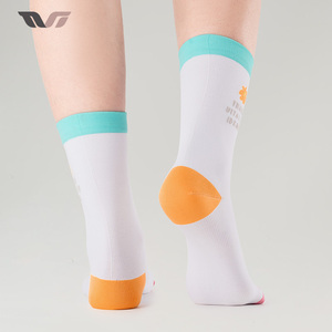 Chaussettes de cyclisme pour femmes ROCKBROS printemps-<span class=keywords><strong>été</strong></span>, chaussettes de sport respirantes à haute élasticité pour <span class=keywords><strong>vélo</strong></span> de <span class=keywords><strong>route</strong></span> et VTT, mi-mollet - Product Image 5