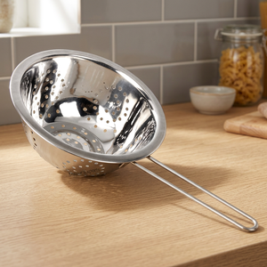 Passoire de cuisine en acier inoxydable de 20 cm avec poignée en fil métallique en forme de panier à soupe pour aliments riz légumes matériau métallique - Product Image 2