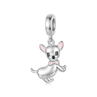 Charmant pendentif chien chihuahua plaqué argent avec oreilles roses et nœud papillon en alliage, idéal pour un cadeau de bijoux unisexe