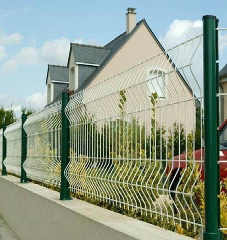 3d 2.0mm Curved Metal Fence Custom Outdoor Restaurant Ornaments