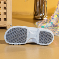 Chaussures de chef en EVA anti-huile de haute qualité, confortables, douces et antidérapantes pour l'hiver
