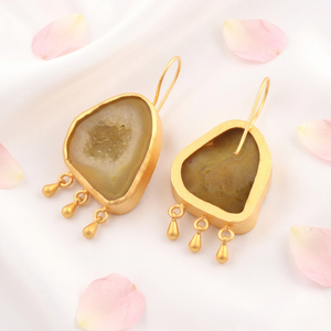 El más nuevo diseño chapado en oro Natural geoda ágata Druzy pequeña campana encantos cuentas cepillado acabado mate o regalos para boda - Product Image 6