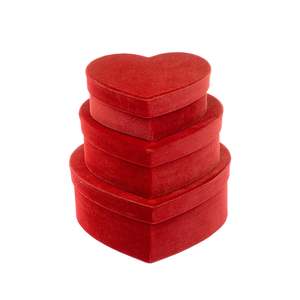 Set di 3 scatole cuore velluto 22,5x19,5x9cm/19,2x17,7x5cm/16,2x14,3x4cm - Product Image 1