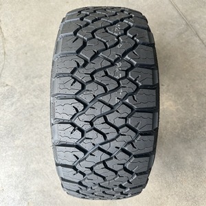 إطارات سيارات جديدة راديال عالية الجودة 265/65R17 265/70R17 225/60R17 215/60R17 215/70R17 للسيارات التجارية والركاب - Product Image 1