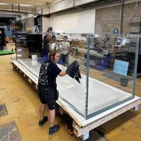 Aquarium personnalisé de luxe en acrylique et plastique écologique au design moderne pour salon