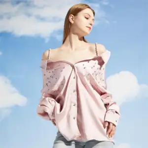 2023 Spring New Women's Off-the-shoulder Fashion Casual Loose Strap Top