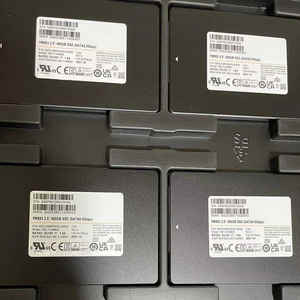 ソリッドステートドライブ2.5 "7.68テラバイトPM983a SSD NVMe U.2 PCIe 3.0 X4新品オリジナルMZQLB7T6HALA-00W07 - Product Image 4