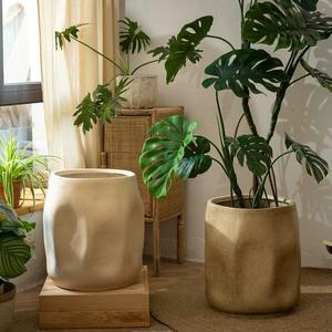 Cement Bloempot Eenvoudig Binnenbalkon Met Grote Diameter High-End Binnenplaats Groene Plant Decoratieve Bloemornamenten - Product Image 1