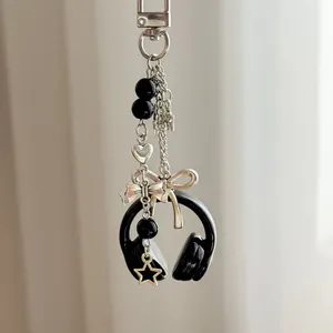 Bolsa para auriculares duradera de estilo coreano popular, color sólido, versátil, con llavero colgante simple y cadena personalizada para teléfono móvil. - Product Image 3