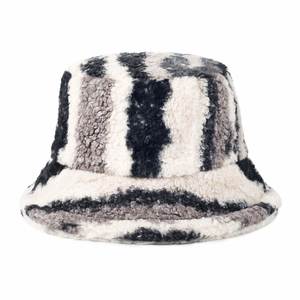 Wholesale <b>Women</b> Furry <b>Hats</b> Thickening Fisherman Winter <b>Fur</b> Bucket <b>Hats</b> for <b>Women</b> - Product Image 6