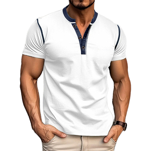 T-shirt décontracté vintage pour homme Henry Custom, 100% coton, manches courtes, col en V boutonné, motif uni, poche avec logo, tissu 180 g/m² - Product Image 1