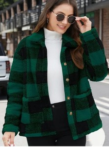 Giacca Invernale Spessa e Calda in <span class=keywords><strong>Pile</strong></span> Sherpa a Doppia Faccia per Donna, Cappotto con Colletto, Bottoni e Stampa a Quadri con Doppia Tasca 2026 - Product Image 2