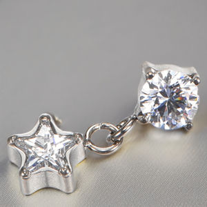 Fuxuan Astm F136 Titanium Prong Set Ronde Zirkoon Met Hart Bungelende Tragus Helix Intern Schroefdraad <span class=keywords><strong>Labret</strong></span> Piercing Sieraden - Product Image 5