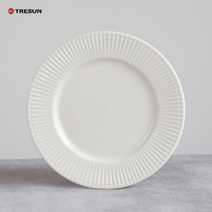 Vaisselle de cuisine aristocratique blanche haut de gamme en porcelaine gaufrée bol et assiette ensemble vaisselle en céramique de qualité supérieure - Product Image 3