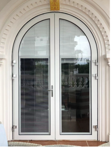 Moyen-Orient église <span class=keywords><strong>exotique</strong></span> arc incurvé <span class=keywords><strong>en</strong></span> aluminium incurvé rupture thermique grille de treillis externe fenêtre <span class=keywords><strong>en</strong></span> verre trempé de sécurité isolée - Product Image 5