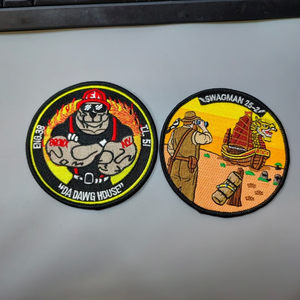 工場販売 アイロン接着織布バッジ 熱プレス刺繍ワッペン 衣類用 カスタム刺繍ワッペン - Product Image 4