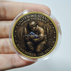 カスタムアメリカ消防士トリビュートコインメモリアル記念の収集可能なコインを忘れない - Product Image 2