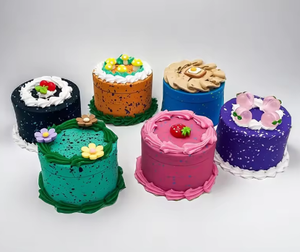 New Custom 2.5 Inch DIY <b>Cake</b> Zinc Alloy Modern Herb Grinder Wholesale Manual Tobacco Crusher with <b>Gift</b> <b>Box</b> - Product Image 5