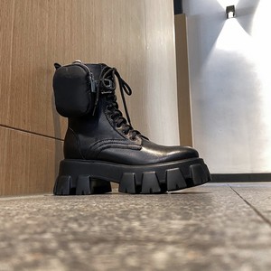 Botas <span class=keywords><strong>zapatos</strong></span> de mujer stile personalizzato nuovo arrivo piattaforma in pelle nera impermeabile design di lusso <span class=keywords><strong>stivali</strong></span> per le donne - Product Image 2