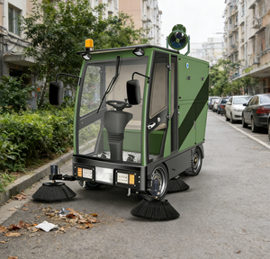 Balayeuse autoportée, Balayeuse à canon à brouillard haute pression, Moteur haute puissance 3000W, Batterie longue durée, Nettoyage de grandes surfaces - Product Image 4