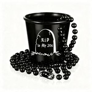 Célébration du 30e anniversaire - Verres à vin en plastique noir avec cordons pour les enterrements de vie de jeune fille et les thèmes d'Halloween - Product Image 1