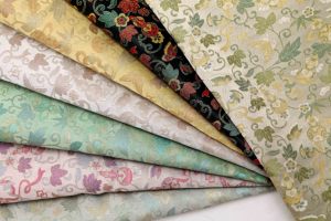 Prezzo all'ingrosso 100% <span class=keywords><strong>poliestere</strong></span> Rayon Jacquard tessuto residuo biancheria da letto Jeans cuscini abiti da sposa accessori gonne tinte <span class=keywords><strong>in</strong></span> filo - Product Image 6
