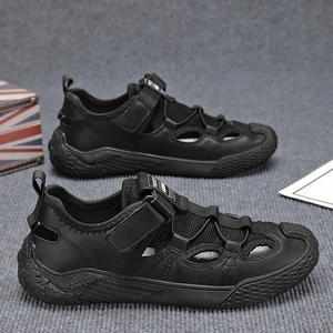 Le fabricant fournit des sandales en cuir respirantes de grande taille, décontractées, pour la randonnée en plein air, avec logo personnalisé, sandales pour hommes. - Product Image 4