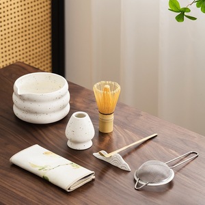 Ensemble de thé matcha en céramique avec fouet en bambou et filtre en acier inoxydable pour cérémonie du thé, design Wabi Sabi - Product Image 4