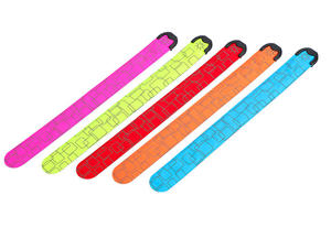 Lumineux <span class=keywords><strong>Papa</strong></span> Anneau Bracelet Type-C Charge LED Lumières Slap Strap Sécurité Bracelet Lumières pour Extérieur Nuit Running Party Cheer - Product Image 3