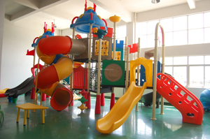 Attrezzatura <span class=keywords><strong>da</strong></span> gioco commerciale per esterni a tema Casa sull'albero Orest, scivolo per bambini, struttura <span class=keywords><strong>da</strong></span> gioco per asili e parchi - Product Image 6