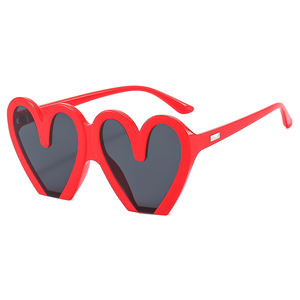 2025 Hot Cute Heart Shape <span class=keywords><strong>Love</strong></span> Designer Unisex Precio barato Color caramelo Moda <span class=keywords><strong>Love</strong></span> & Roses Gafas de sol - Product Image 5