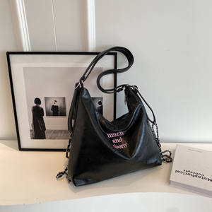 Sac Rétro Décontracté Grande Capacité Argenté Nouvelle Tendance Sac Bandoulière Sac Seau à Épaule Unique Sac à Dos Double Épaule - Product Image 1