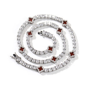 Moda blanco chapado en oro latón Cz trébol de cuatro hojas encanto joyería de moda Collar para mujeres niñas accesorios Cadena de tenis - Product Image 4