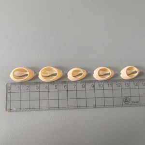 ลูกปัดเปลือกหอยรูปหอยทากสีเหลืองตัดสีทองสำหรับตกแต่งเครื่องประดับ - Product Image 3