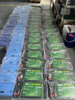 Batterie LiFePO4 12,8 V pour le stockage d'énergie au lithium-ion pour yachts, bateaux de pêche, voitures, camping-cars, cabanes de camping, applications marines