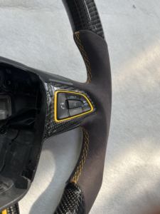 Volant <span class=keywords><strong>sport</strong></span> à 3 branches en fibre de carbone véritable et cuir Nappa, personnalisé pour Focus <span class=keywords><strong>Fiesta</strong></span> Mk7 ST Mk8 Mk4 <span class=keywords><strong>Mk3</strong></span> Mk2 - Product Image 5