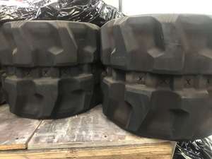 Chenille en caoutchouc JM 300*86*52.5, emboîtement précis, déplacement stable, durabilité fiable, adaptée aux petites et moyennes excavatrices - Product Image 4